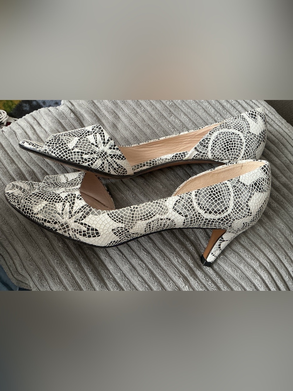 Rare Peter Kaiser Heels